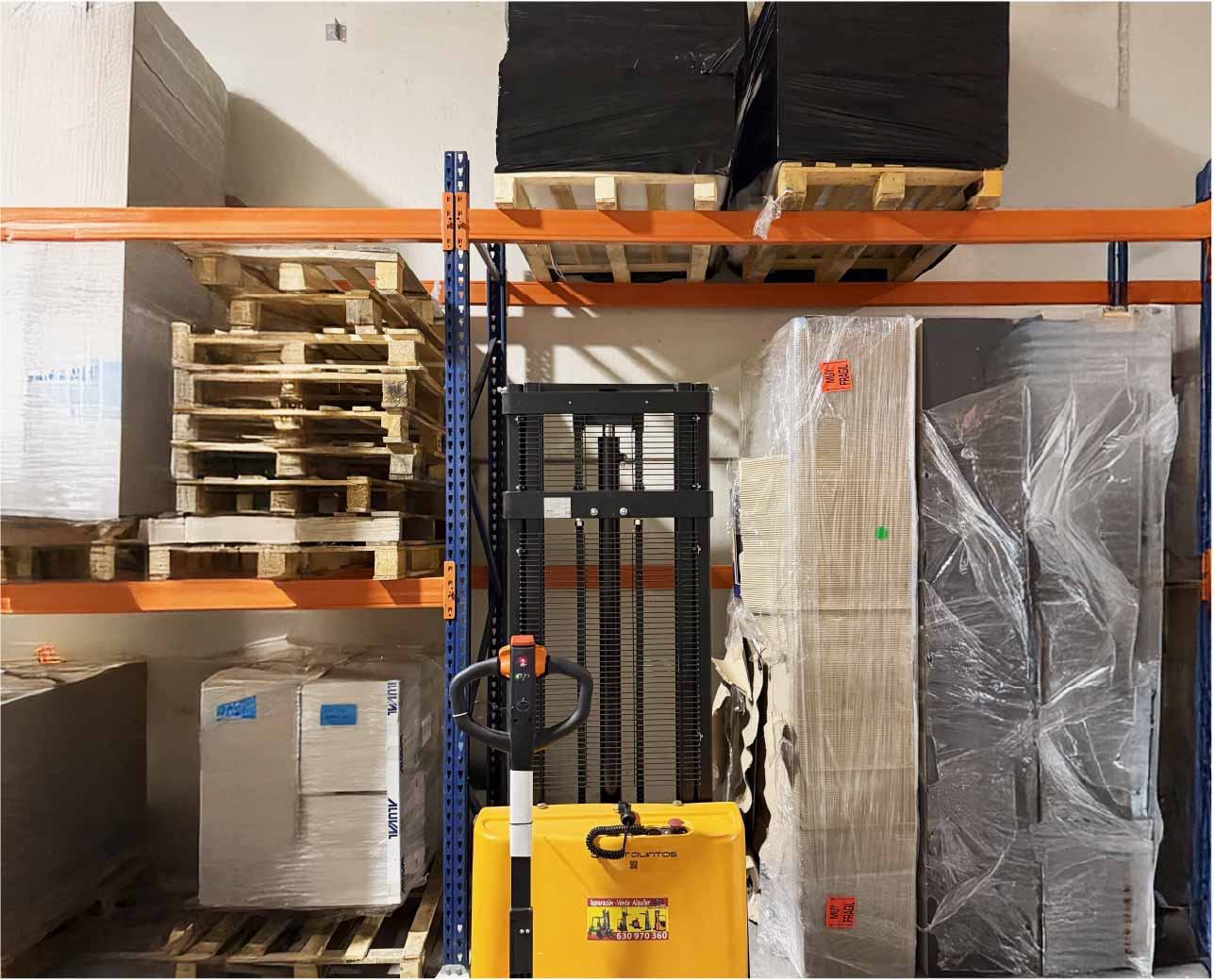 Storage, maintenance, and management of POS materials and stands. Comprehensive logistics and preservation service for campaigns and events – WDi.