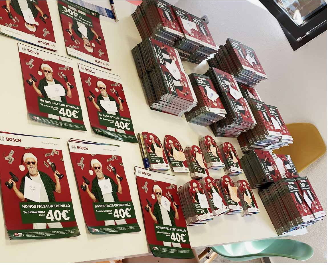 Promotional handling and preparation of POS materials for in-store campaigns. Comprehensive packaging, labeling, and logistics service – WDi.