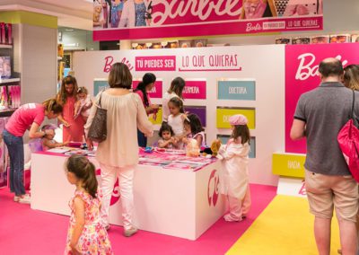 ACTIVACIÓN EN PUNTO DE VENTA CON BARBIE