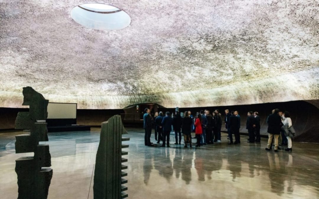 LA IMPORTANCIA DE LA LOCALIZACIÓN DE EVENTOS