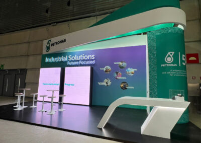 STAND DE PETRONAS EN EL BIEMH